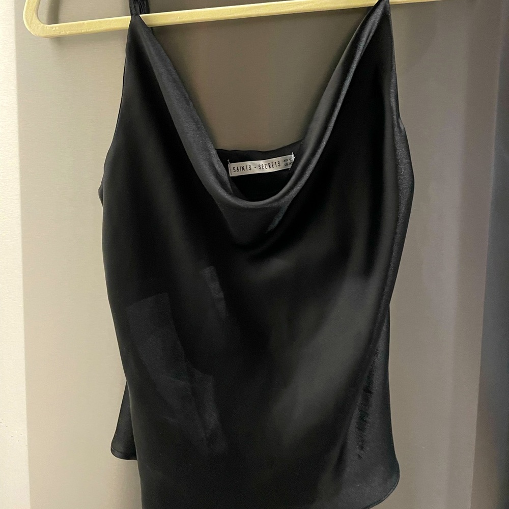 Black Mendocino top